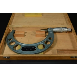 TESA Külső Mikrométer 100–125 mm / 0,01 mm